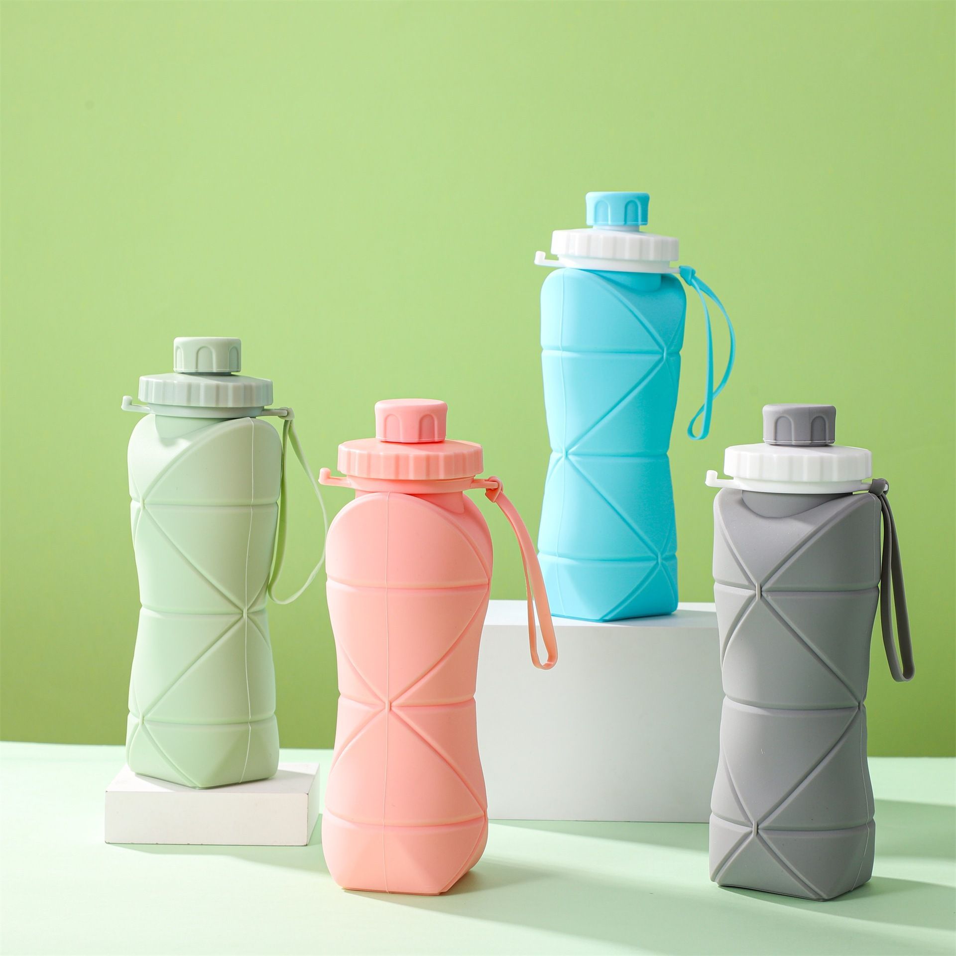 Silikonowy składany kubek na w – Water Bag Collapsible recenzja i cena